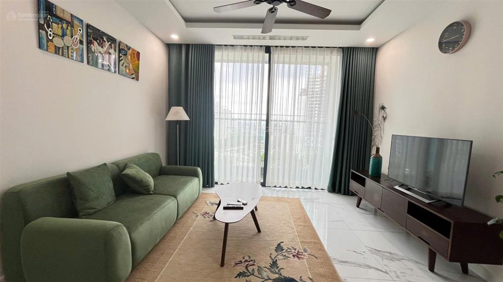 Cho thuê giá 23tr/tháng có tt căn hộ sunshine city kđt ciputra96,2m2, 3 ngủ full nội thất