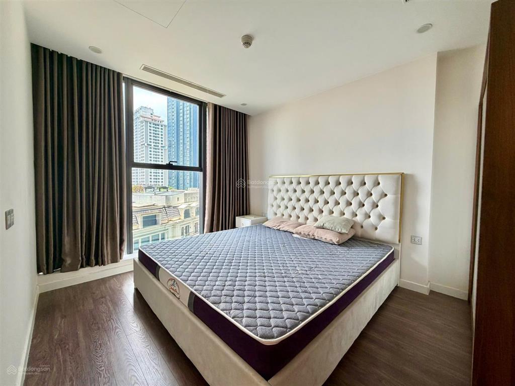 Cho thuê căn hộ sunshine city kđt ciputra  90m2, 2 ngủ + 1 đa năng, giá 20tr/tháng có thương lượng