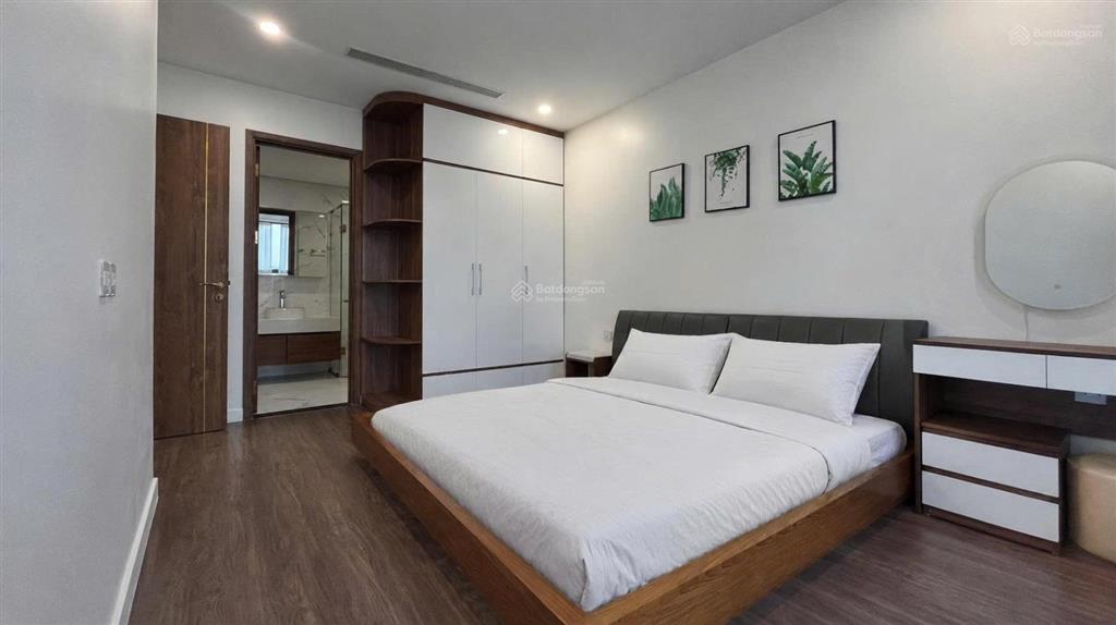 Cho thuê căn hộ sunshine city kđt ciputra  86m2, 2 ngủ + 1 đa năng, giá 20,5tr/tháng, thương lượng