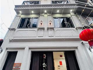 Bán tòa căn hộ dịch vụ thụy khuê ba đình  83m2  8 tầng  dòng tiền 2 tỷ/năm, view hồ tây  ngõ 3m