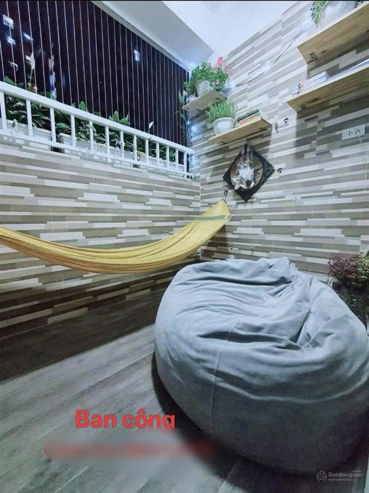 Bán chcc tại vc7 housing complex. 136 hồ tùng mậu. 102m2. tk 3n2vs. sổ đỏ cất két.  0974 884 ***