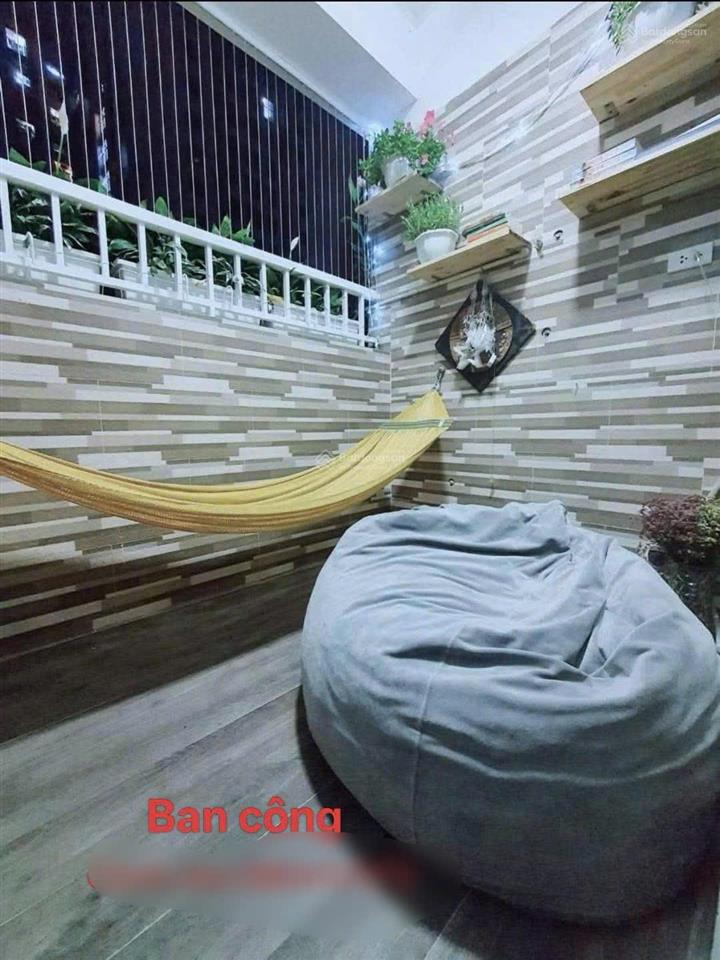 Bán nhanh chcc cạnh goldmark city 136 hồ tùng mậu. tk 102m2, 3n2vs, full nội thất sẵn sổ sang tên