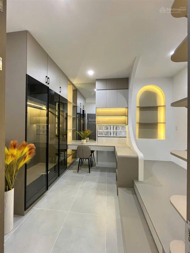 Nhà đẹp 5 tầng, mới 100%, dt (4 x 12m) full nội thất, có thang máy. giá 8,7 tỷ