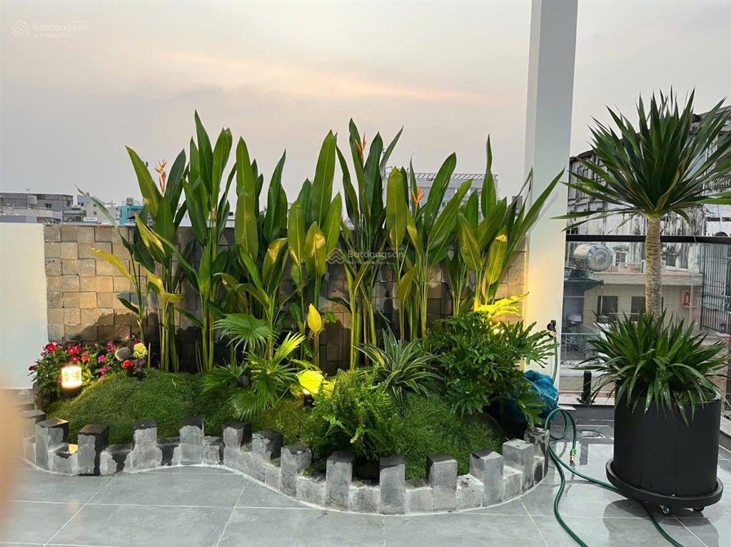 Nhà đẹp 5 tầng, mới 100%, dt (4 x 12m) full nội thất, có thang máy. giá 8,7 tỷ