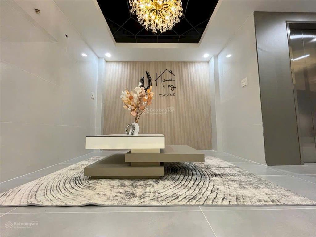 Nhà đẹp 5 tầng, mới 100%, dt (4 x 12m) full nội thất, có thang máy. giá 8,7 tỷ