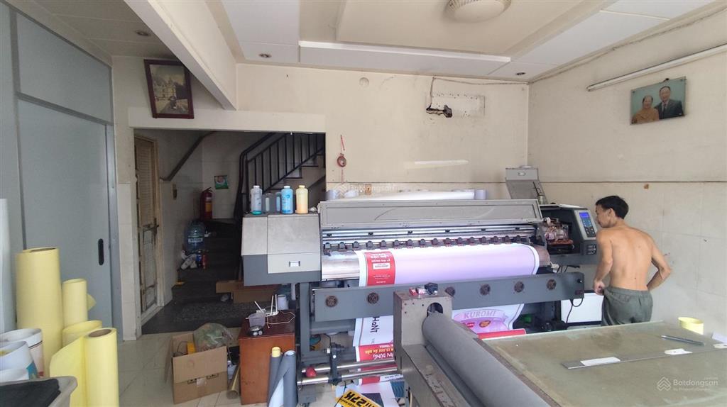 Nhà 4 tầng , sát mặt tiền xe hơi đỗ cửa ( đầm sen ) quận 11 [ 7 x 10m ] cn 70m2 ,