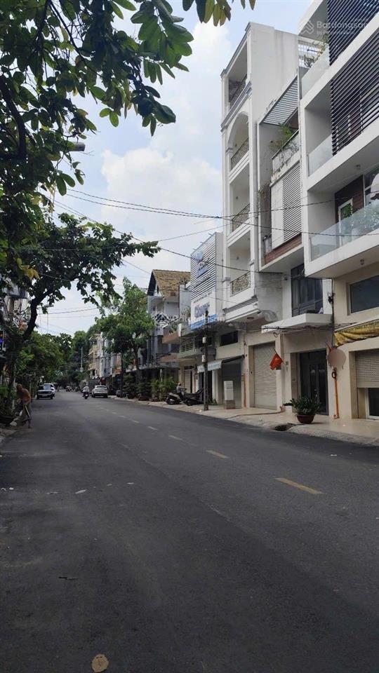 ** nhà mặt tiền đường số 9 cư xá bình thới p8q11 . nhà 3 tầng [ 4 x 13m ] cn 50m2 . giá 12 tỷ tl **