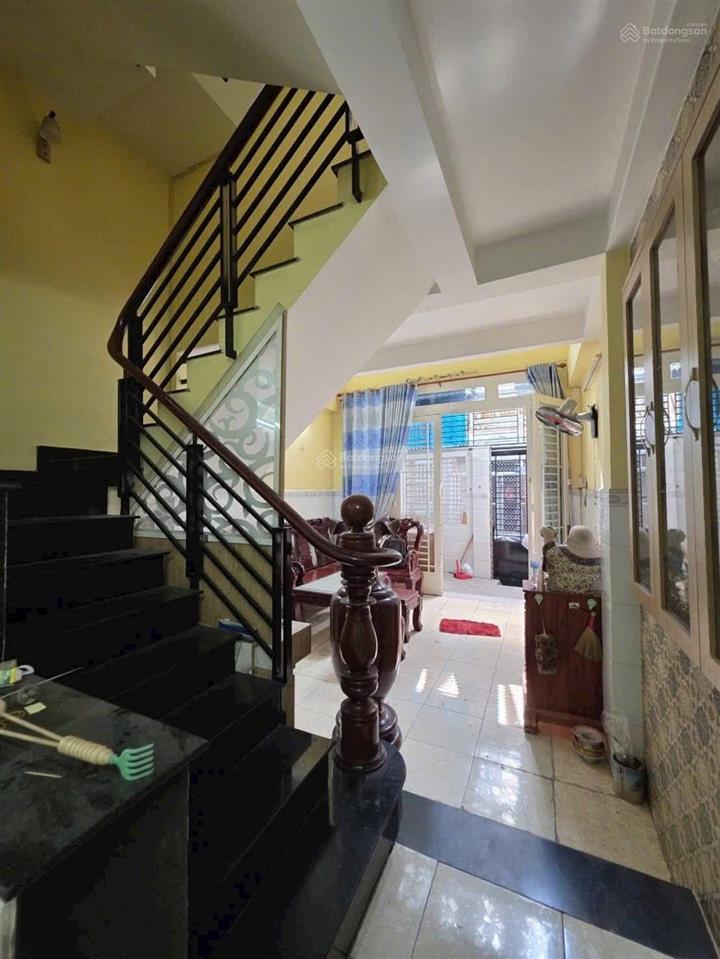 Nhà 5 tầng đường hồng bàng, giá 5,5 tỷ [gần vòng xoay cây gõ, giáp q5]