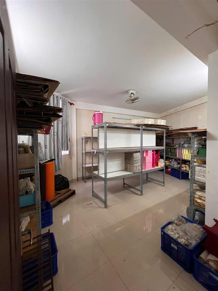 Góc 2 mt lý nam đế p7q11. gần bv chợ rẫy, bv hùng vương, đhyd. [ 11 x 6m ] 5 tầng, giá 38 triệu