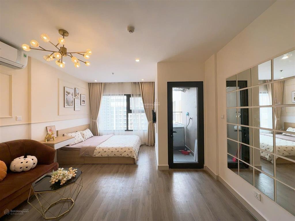 Rẻ nhất thị trường căn studio giá chỉ 2.050tr full đồ tầng trung view bể bơi tại vhop  0974 878 ***