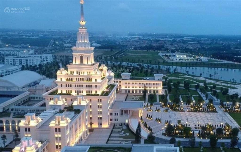 Giá chỉ 2.3 tỷ sử dụng ngay căn 1n+ full nội thất tại vinhomes ocean park  0974 878 ***