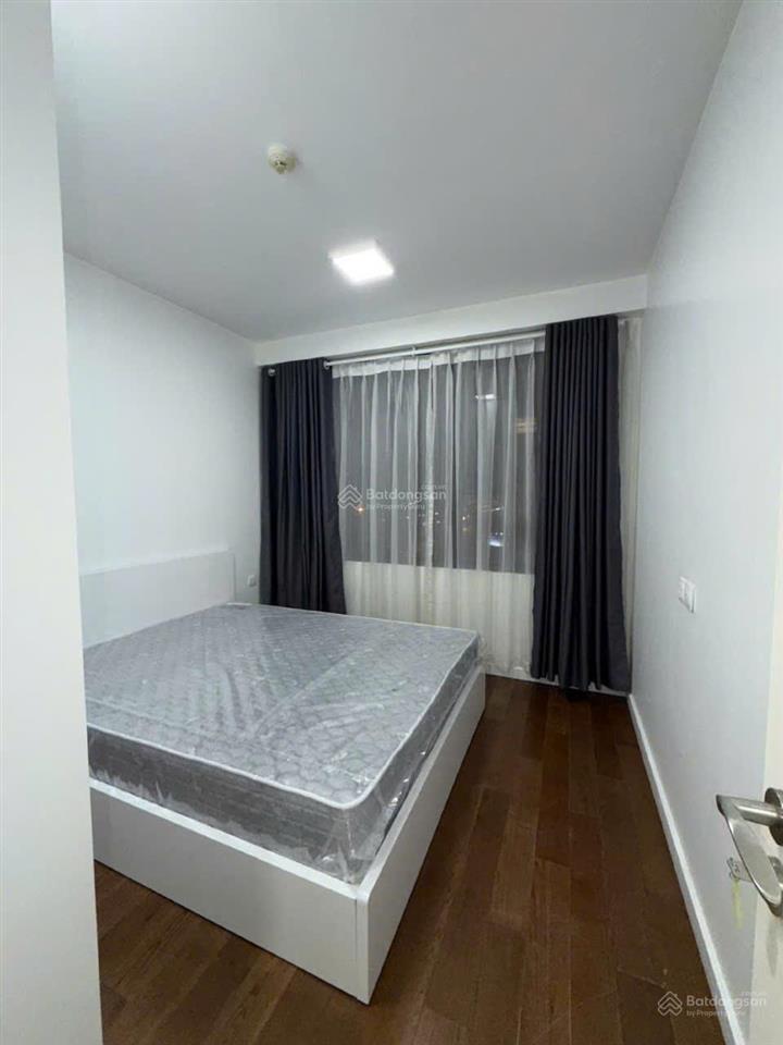 Cc 2pn, 1wc tại vinhomes d'capitale, giá min 4,5 tỷ, 45m2