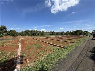 Bán đất nền 2 mặt tiền, diện tích 5*20