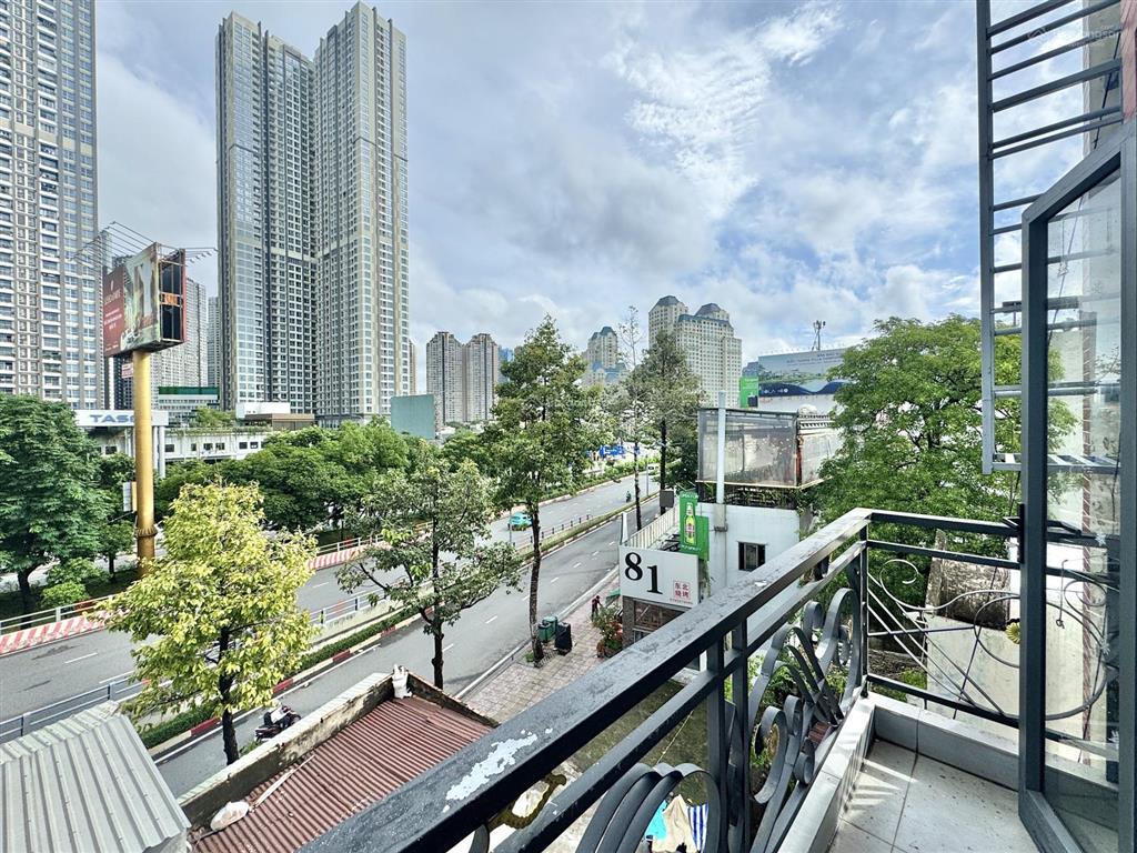 Chung cư mini 1 gác + 1 pk ngay landmark 81 đi bộ ga văn thánh, nhà thang máy full nt