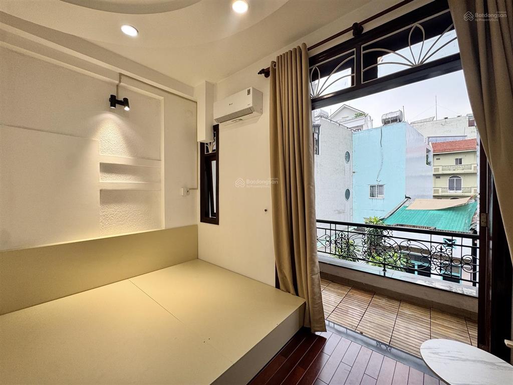 Chung cư mini nằm ngay cầu thị nghè mới xây 100% cốt nhà biệt thự full nt máy giặt riêng