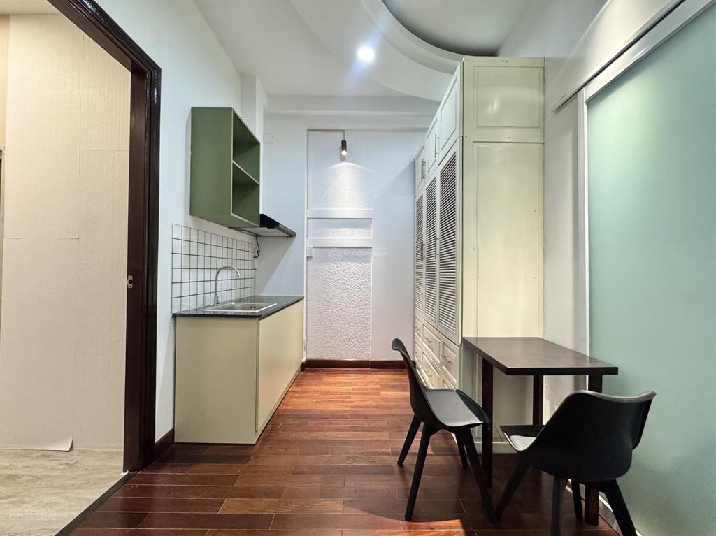 Chung cư mini nằm ngay cầu thị nghè mới xây 100% cốt nhà biệt thự full nt máy giặt riêng