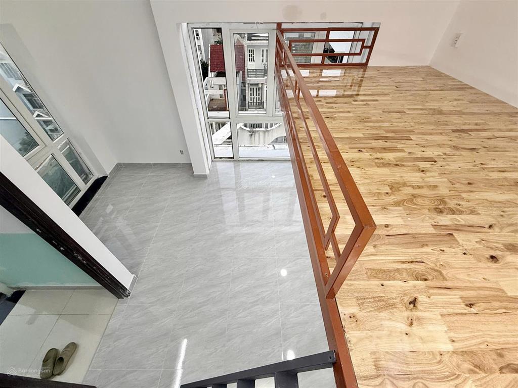 Cho thuê phòng trọ mới xây 100% có thang máy, có thể vào ở ngay, phòng rộng 40m2