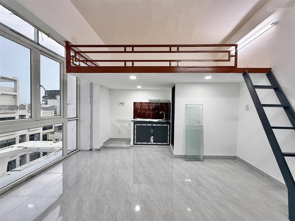 Cho thuê phòng trọ mới xây 100% có thang máy, có thể vào ở ngay, phòng rộng 40m2