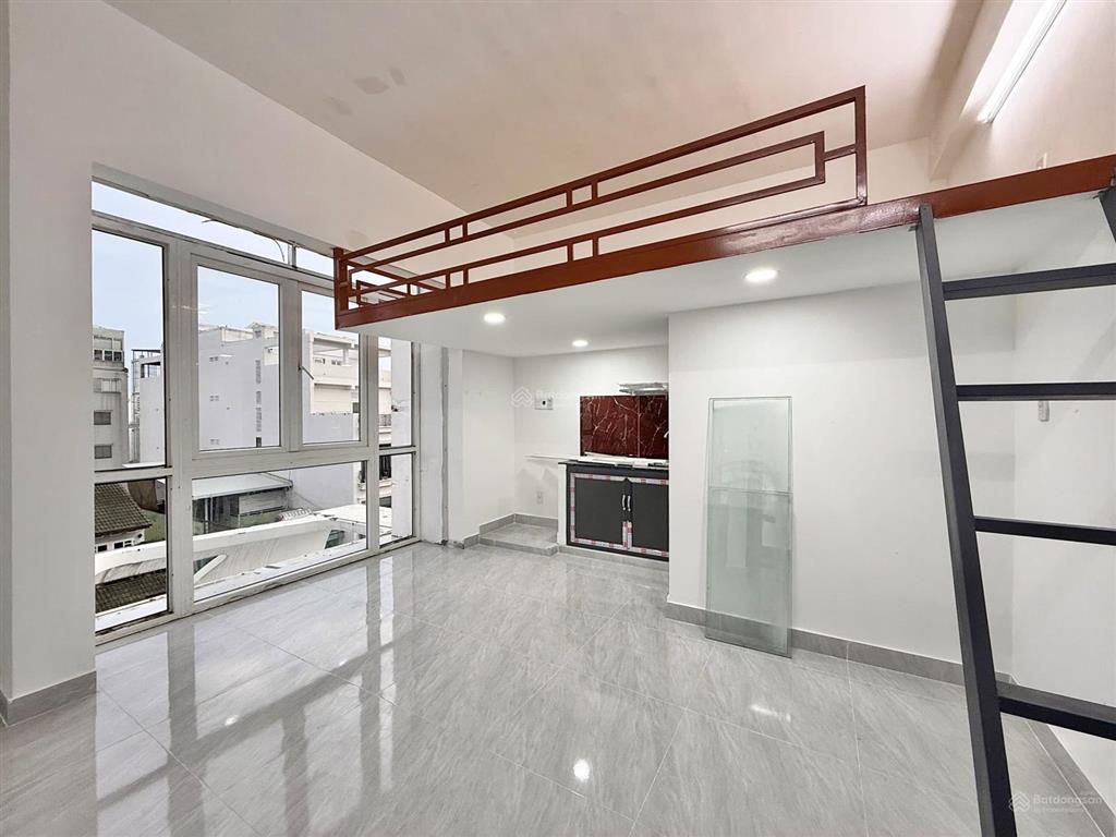Cho thuê phòng trọ mới xây 100% có thang máy, có thể vào ở ngay, phòng rộng 40m2