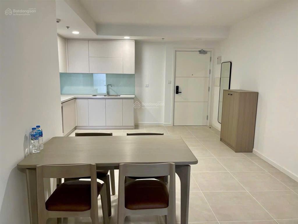 Giá thật không đăng ảo cần bán gấp căn 2pn 2wc 84m2 view landmark 81 giá 6,5 tỷ