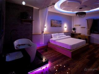 Bán tòa khách sạn mini hẻm 87 hàm nghi, trung tâm quận 1 ngay phố đi bộ nguyễn huệ 5 tầng