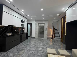 Bán nhà mặt phố hoàng mai, 6 tầng thang máy, mt 5m, ô tô tránh, kinh doanh tốt, giá 17,9 tỷ