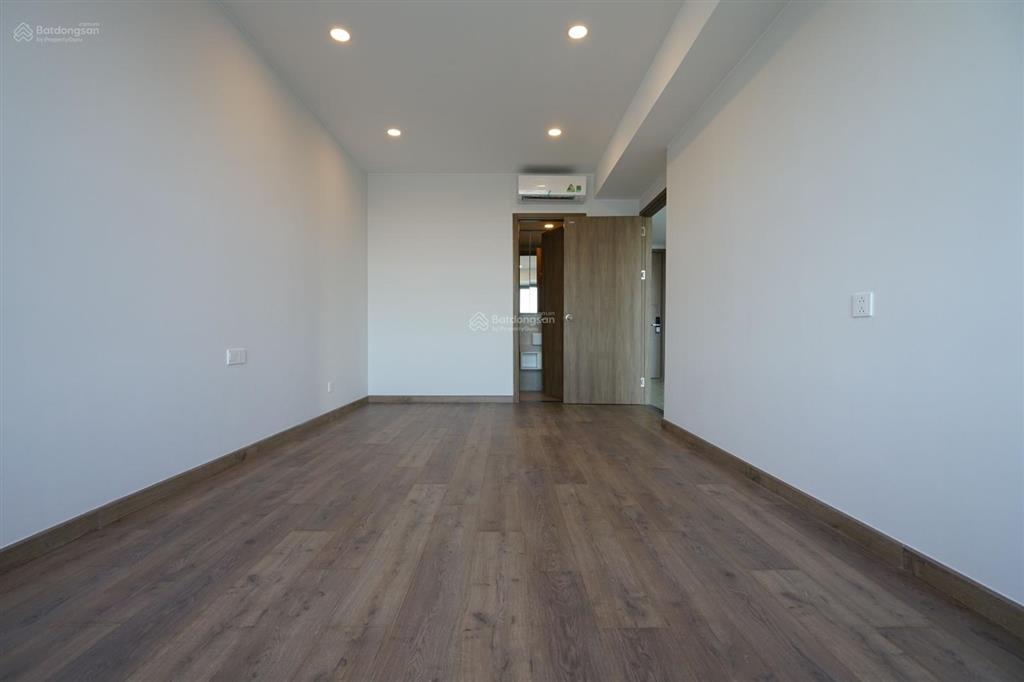 Bán căn 3pn 2wc river panorama  90m2  đầy đủ nội thất  6tỷ bao sổ
