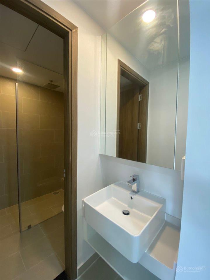 Bán gấp căn 2pn 1wc river panorama, nội thất cơ bản  tầng cao, view thoáng  3.950tỷ thương lượng