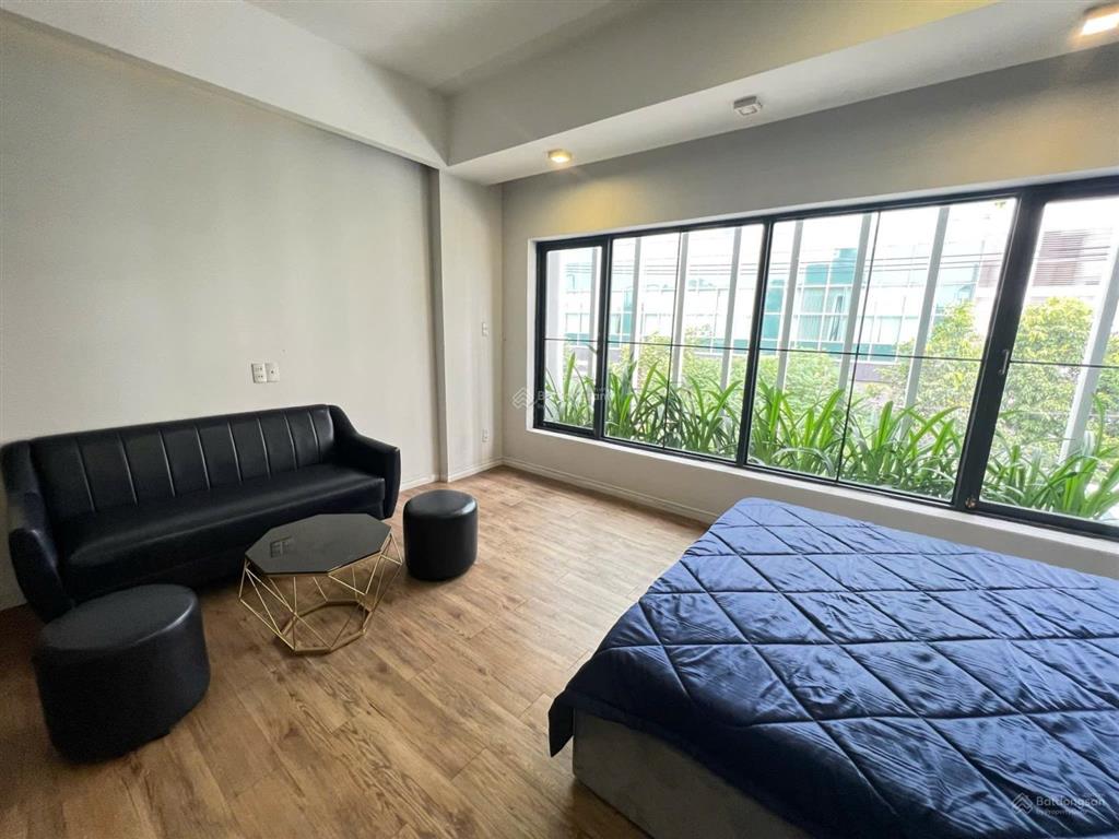 Chdv mini full nội thất cửa sổ kính lớn, thoáng  cho nuôi pet