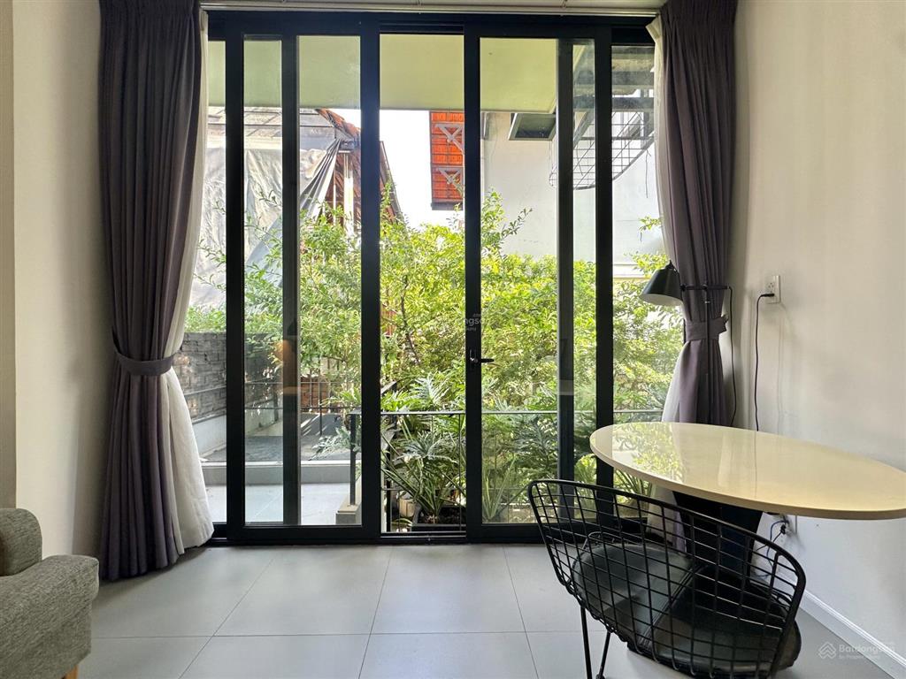 1 phòng ngủ tách bếp có ban công view cây xanh  vị trí không ngập thảo điền