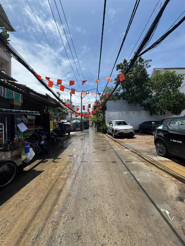 Nhà chính chủ, ô tô ngủ trong nhà (4 x 17m) 3pn, 5,2 tỷ