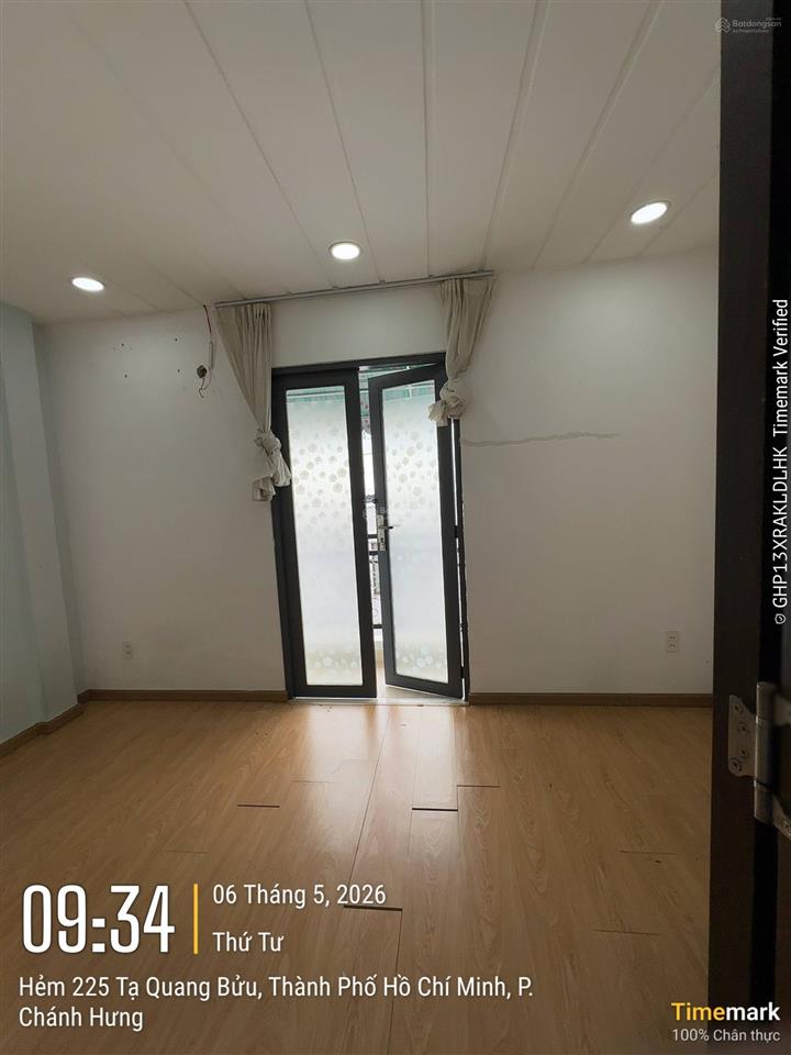 Nhà (4,4*9m) 2 tầng ở đường âu dương lân f3 q8, shriêng hoàn công đủ,tiện đi q5,1 ,  0934 123 ***