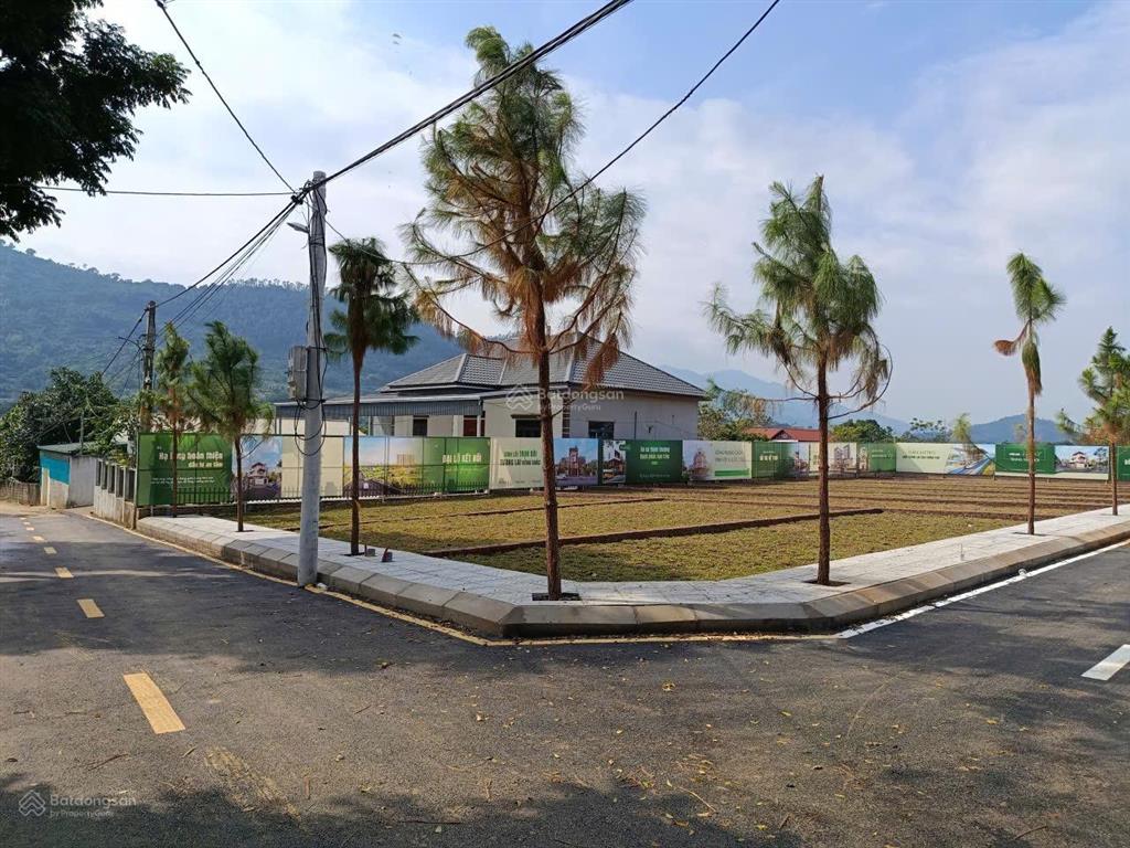 Đất hòa lạc  ngay đại học quốc gia , đại học fpt, khu công nghệ cao, đón sóng tăng giá