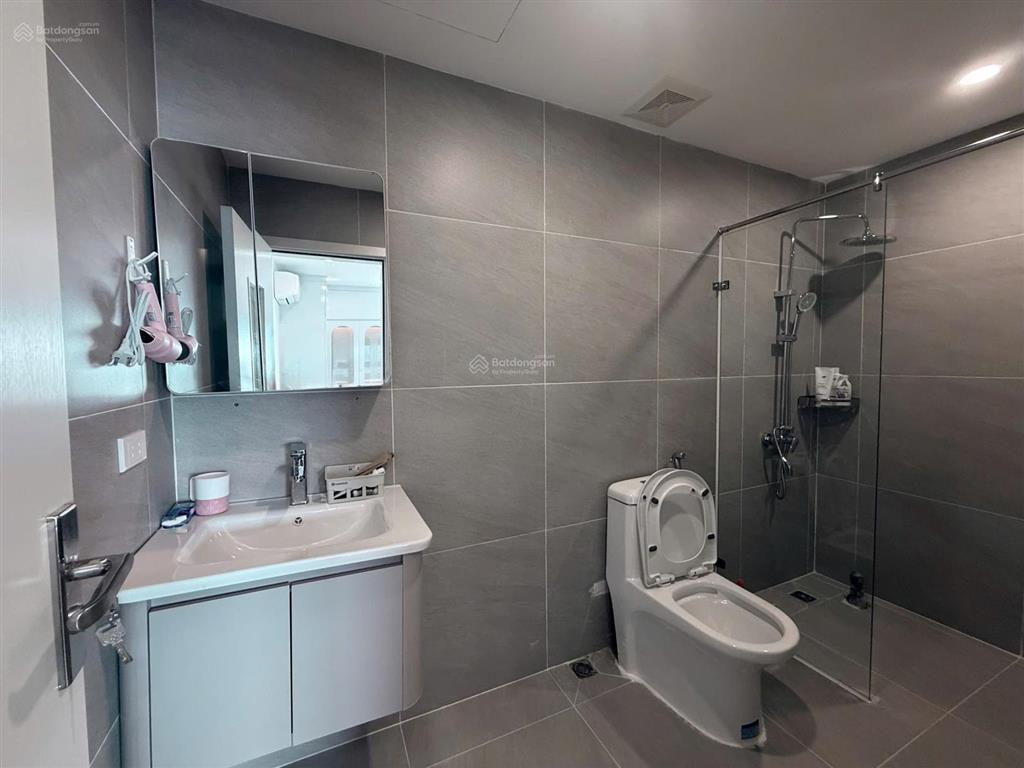 Bán căn hộ chung cư 93 lò đúc, diện tích 94m².  0913 998 ***