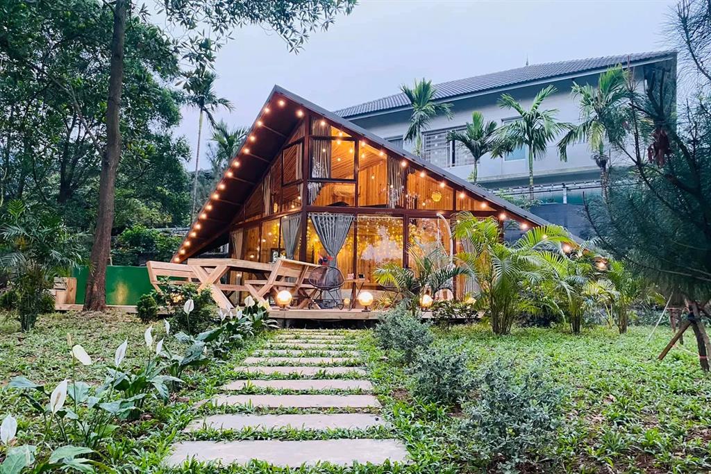 Chủ doanh nghiệp cần bán gấp đất nghỉ dưỡng hòa lạc 600m² có 200m² thổ cư