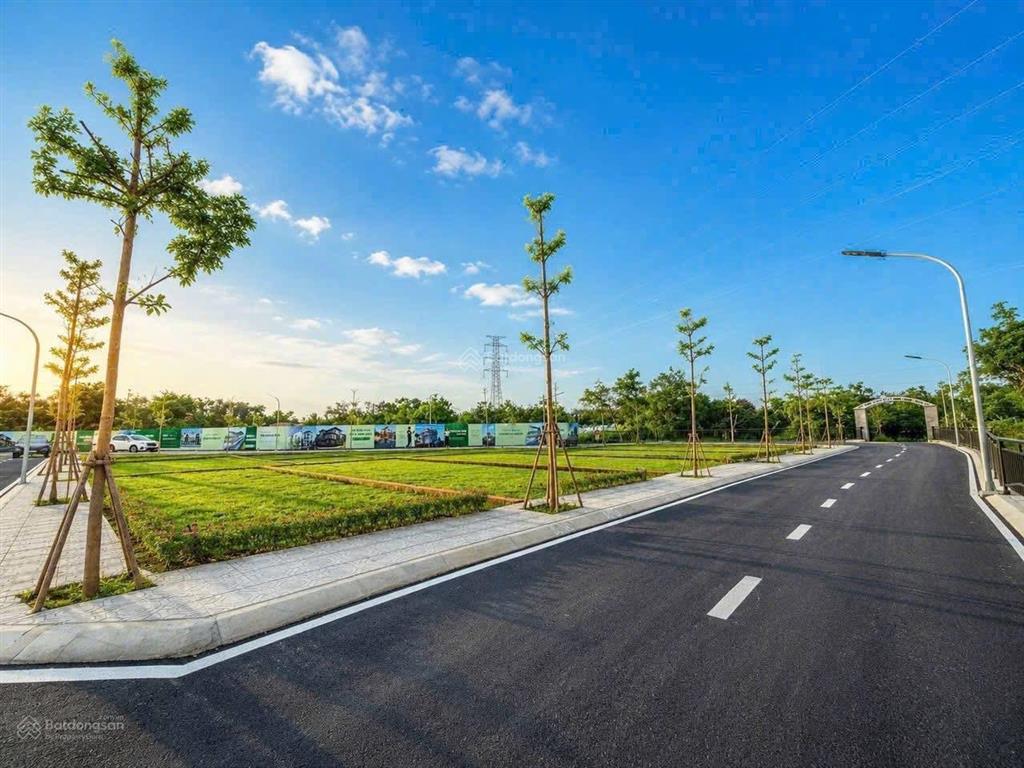Sốc! 1,6 tỷ sở hữu 100m2 full thổ gần đh quốc gia ace đầu tư quan tâm  0913 998 ***