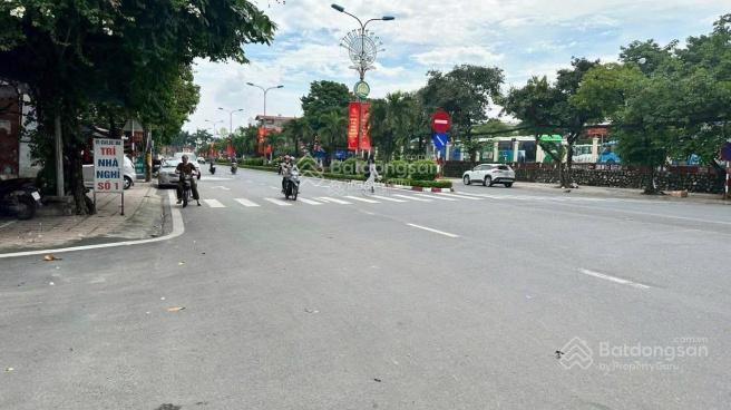 Bán nhà mặt phố thanh vị, sơn tây  mặt đường đôi cách viện 105  1,5km giá 65tr/m2