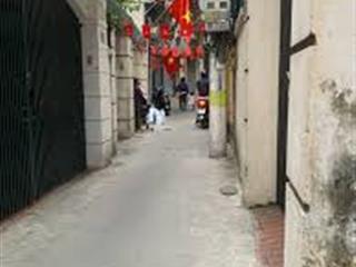 Bán nhà ngõ 95 kim mã, diện tích 30,8m2 vị trí cực đẹp