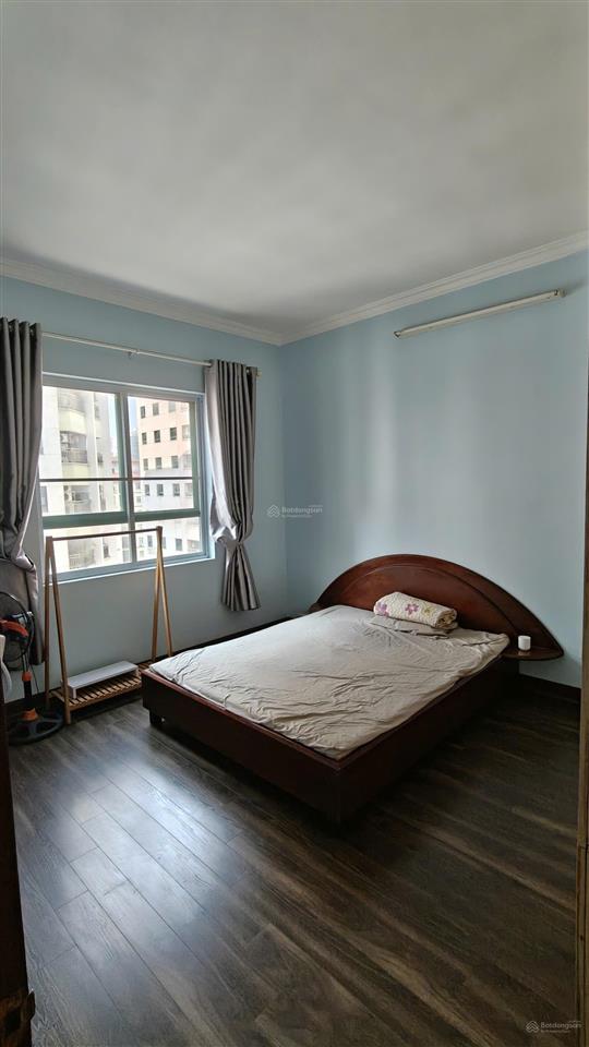 Cho thuê căn hộ 17t8 trung hòa  nhân chính