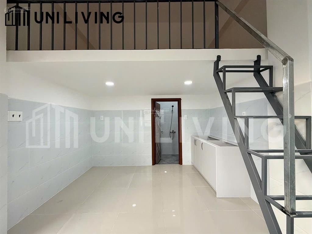 Khai trương phòng trọ có gác cao, giá sinh viên ngay đh gtvt, hutech, uef, hiu, giáp q1 & q2