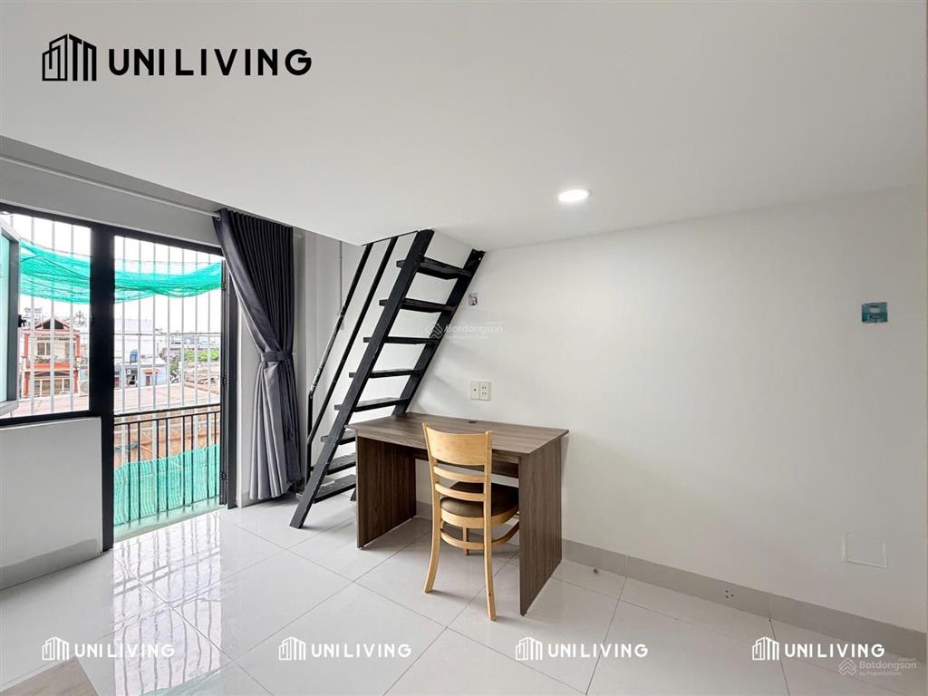 Duplex ban công full nội thất  ngay đh văn lang & gtvt  phạm văn đồng