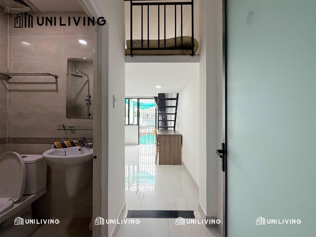 Duplex ban công full nội thất  ngay đh văn lang & gtvt  phạm văn đồng