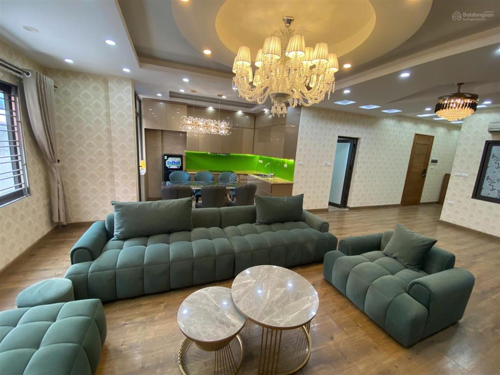 Căn hộ 3 ngủ 1 khách 130m2 tại 36 hồ tùng mậu (ngay cạnh đại học thương mại)