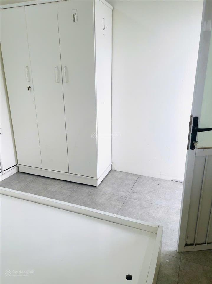 2 ngủ 1 khách tại 58 thượng đình (mặt đường, ô tô đỗ cửa)