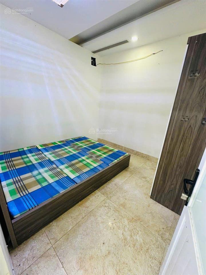 3 ngủ tại 58 thượng đình (đối diện royal, ô tô đỗ cửa)