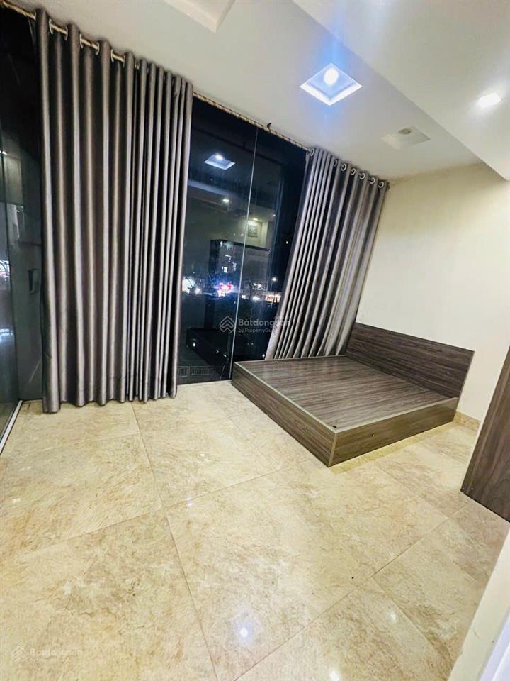 3 ngủ tại 58 thượng đình (đối diện royal, ô tô đỗ cửa)