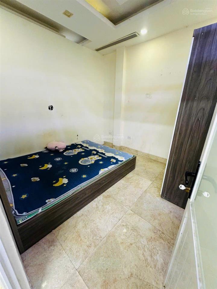 3 ngủ tại 58 thượng đình (đối diện royal, ô tô đỗ cửa)