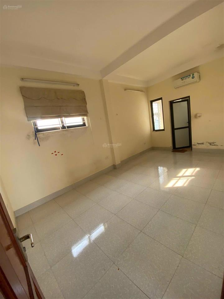 3 ngủ tại ngõ 36 phương liệt (ngay gần bách kinh xây, học viện quản lý giáo dục)