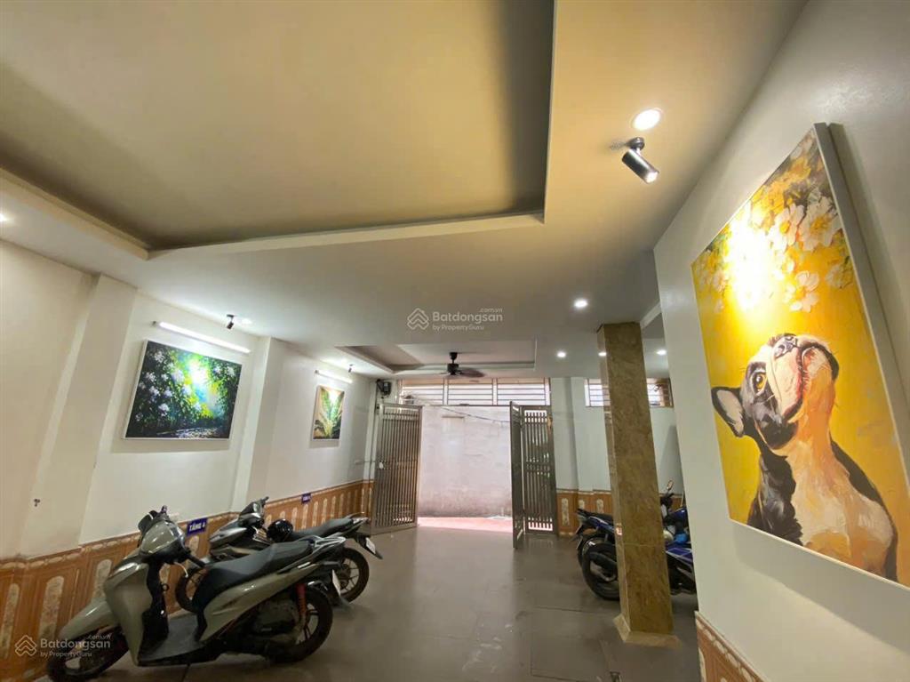 1 ngủ 1 khách ngõ 36 hồ tùng mậu (ngay gần đh thương mại)