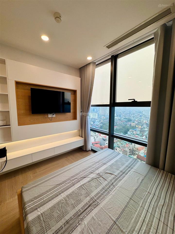 1 ngủ 1 khách 14tr tại 90 đường láng (miễn phí quản lý tới 11/2027)